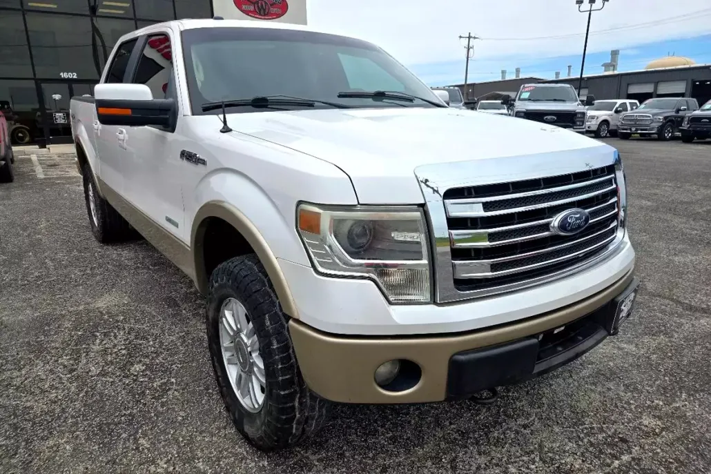 2014 Ford F-150 Lariat photo 1