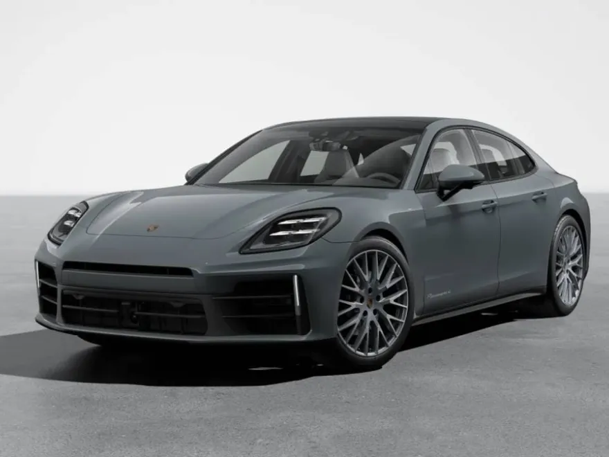 2026 Porsche Panamera 4 photo 1