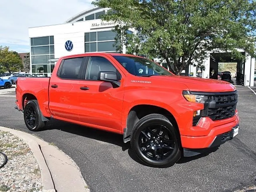 2022 Chevrolet Silverado 1500 Custom photo 1