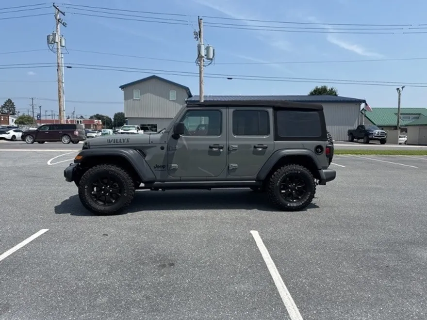 2021 Jeep Wrangler Unlimited Willys photo 1