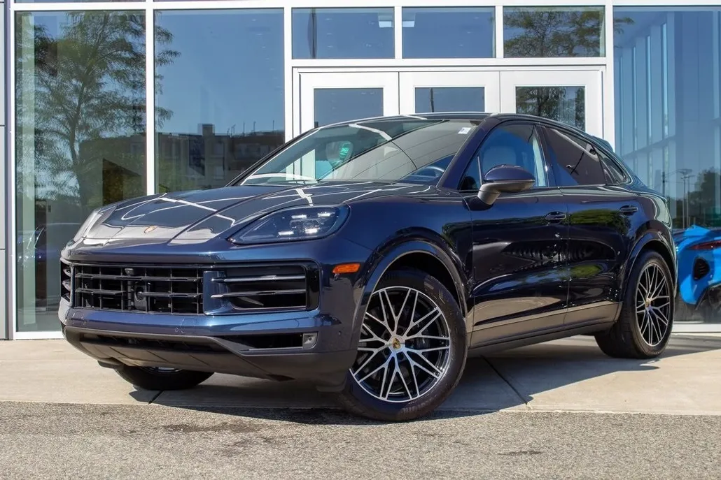 2024 Porsche Cayenne Coupe Base photo 1