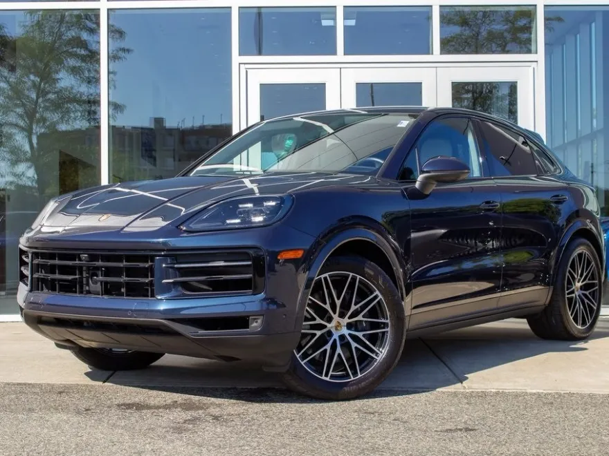 2024 Porsche Cayenne Coupe Base photo 1