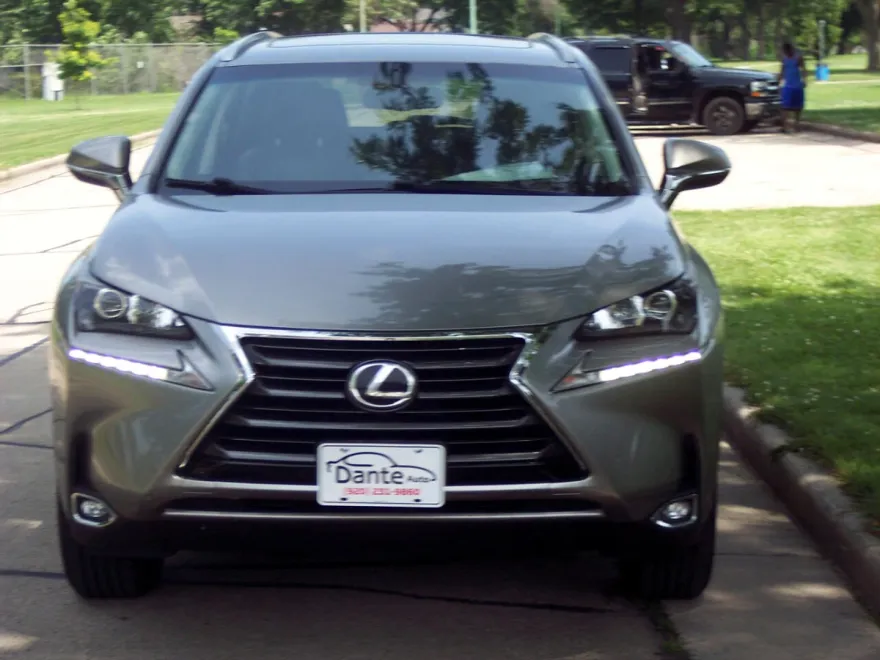 2015 Lexus NX 200t AWD photo 1