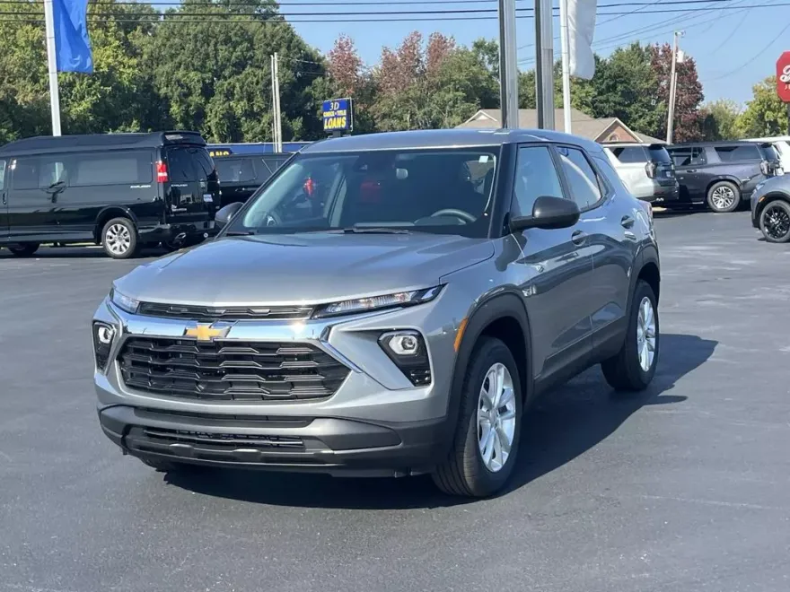 2026 Chevrolet Trailblazer LS photo 1