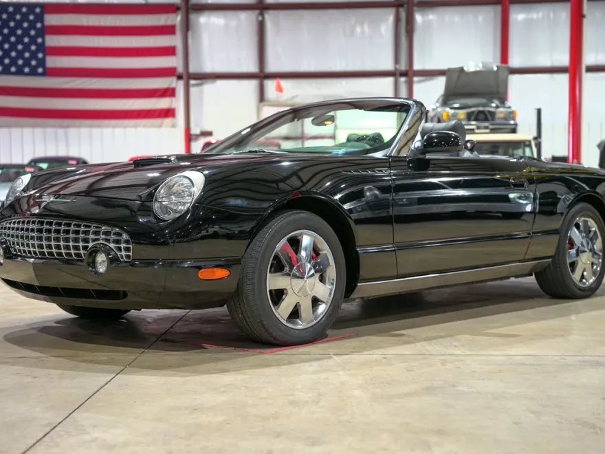 2002 Ford Thunderbird Base photo 1
