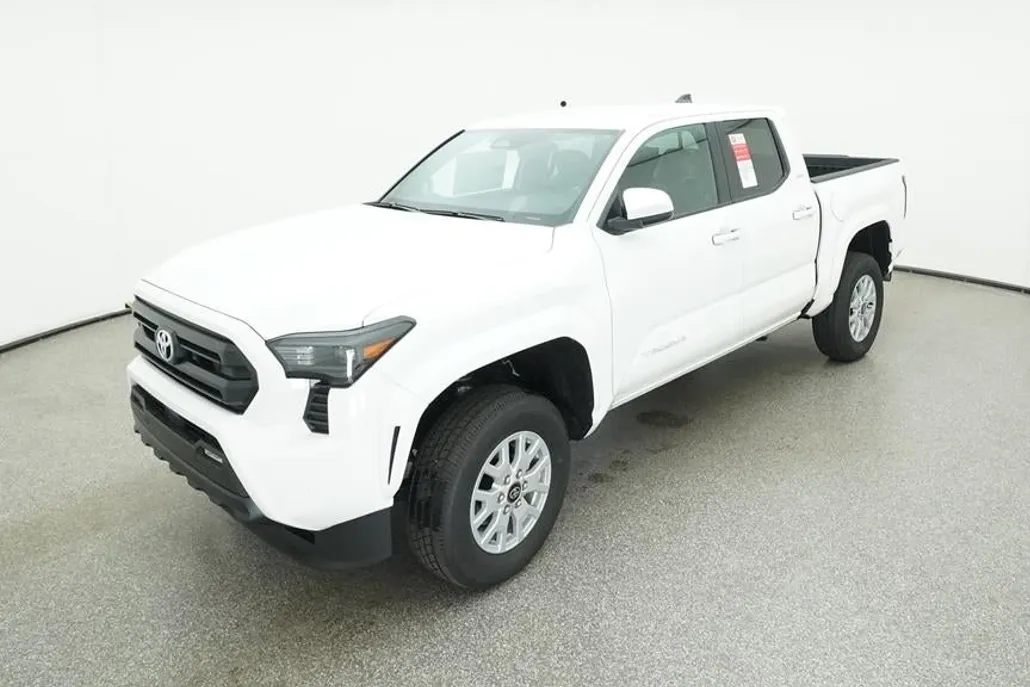 2024 Toyota Tacoma SR5 photo 1