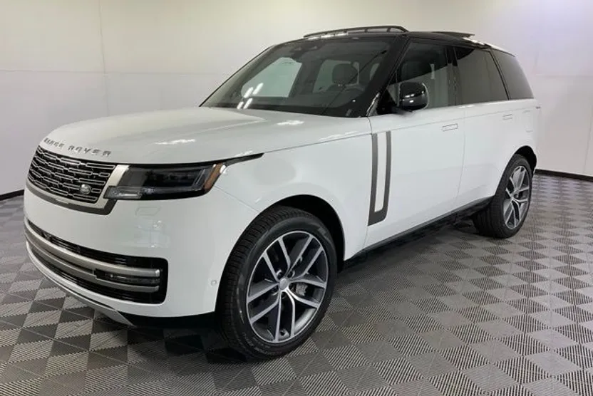 2025 Land Rover Range Rover SE photo 1