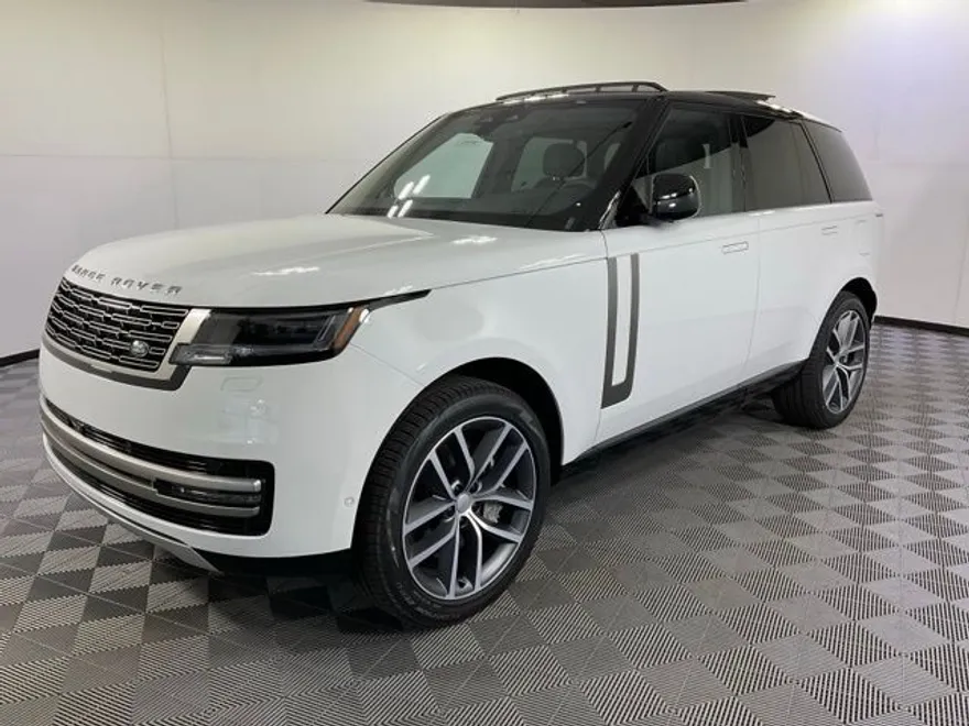 2025 Land Rover Range Rover SE photo 1