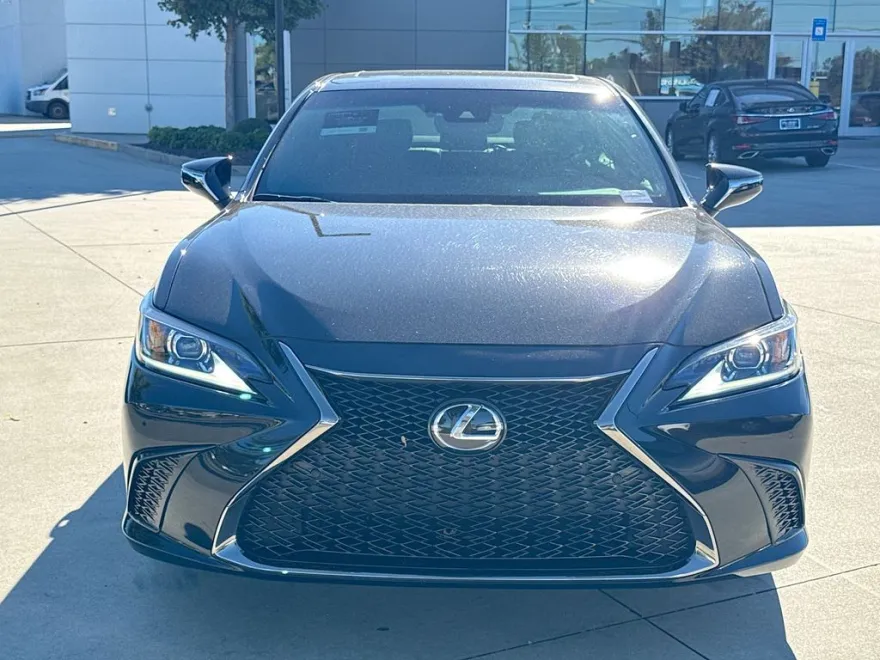 2023 Lexus ES 350 F SPORT photo 1
