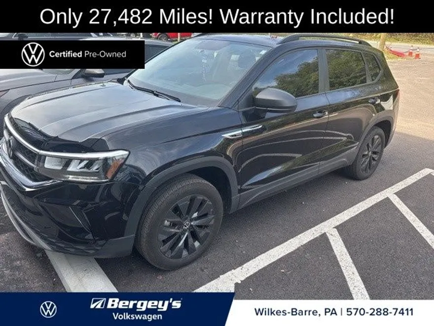 2022 Volkswagen Taos S photo 1
