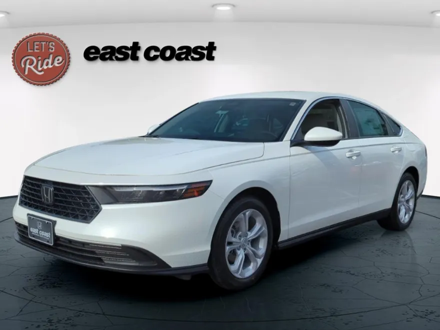 2025 Honda Accord LX photo 1