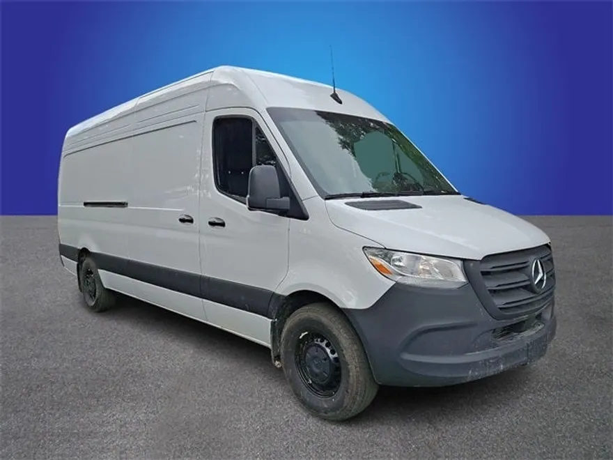 2025 Mercedes Benz Sprinter 2500 High Roof photo 1