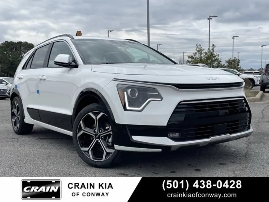 2025 Kia Niro EX Touring photo 1
