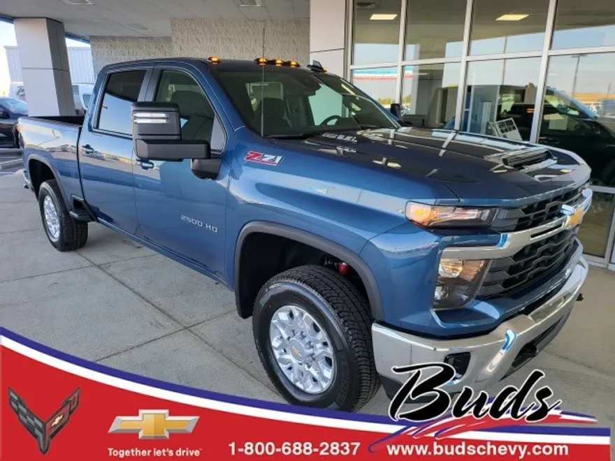 2026 Chevrolet Silverado 2500HD LT photo 1