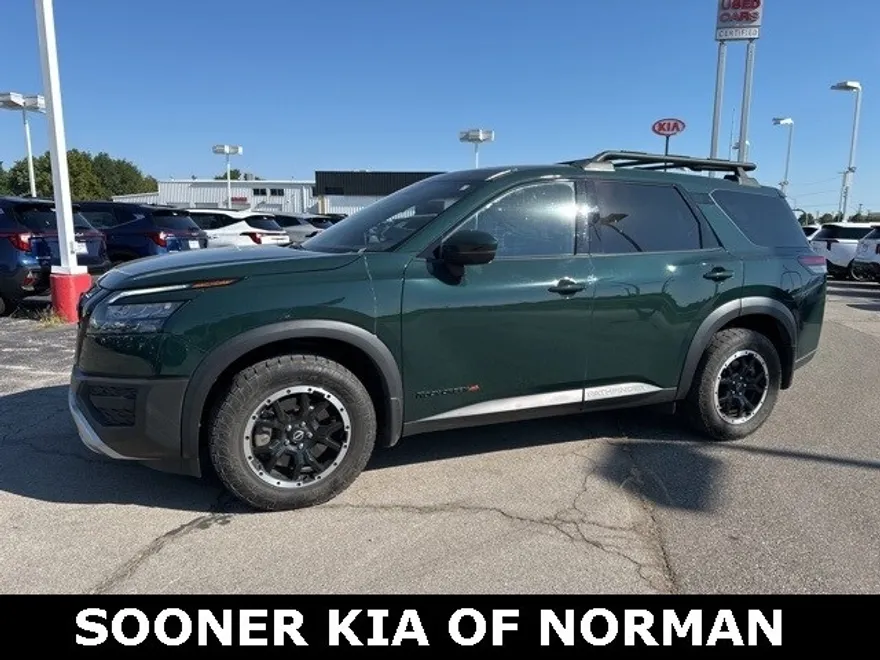 2023 Nissan Pathfinder Rock Creek photo 1
