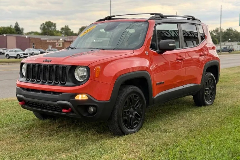 2018 Jeep Renegade Trailhawk photo 1