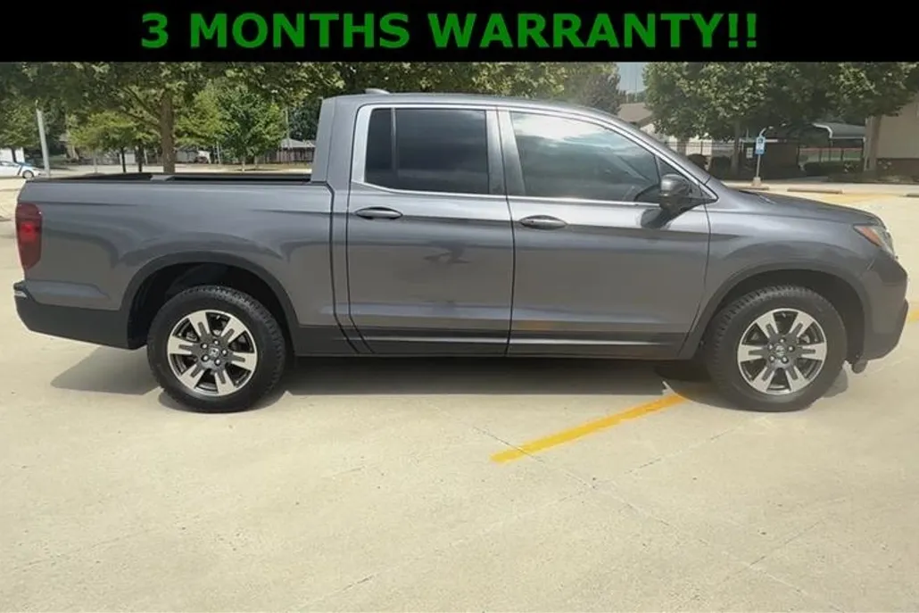 2019 Honda Ridgeline RTL-T photo 1
