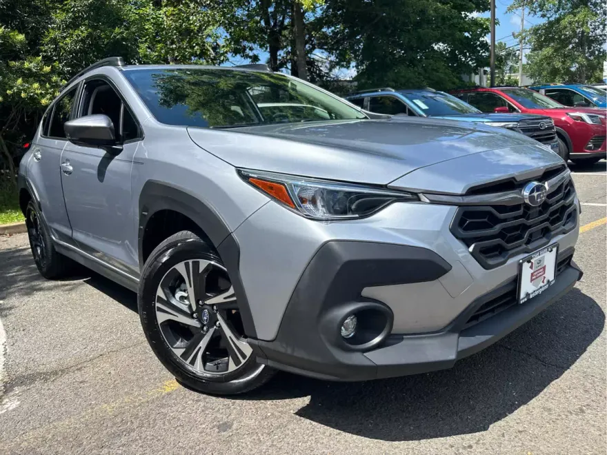 2024 Subaru Crosstrek Premium photo 1
