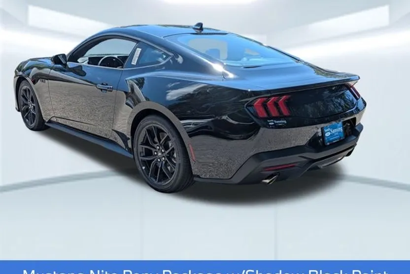 2025 Ford Mustang GT photo 1