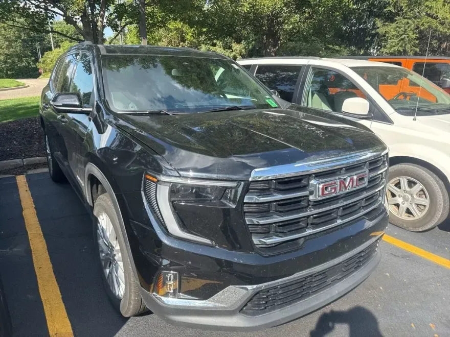 2024 Gmc Acadia Elevation photo 1