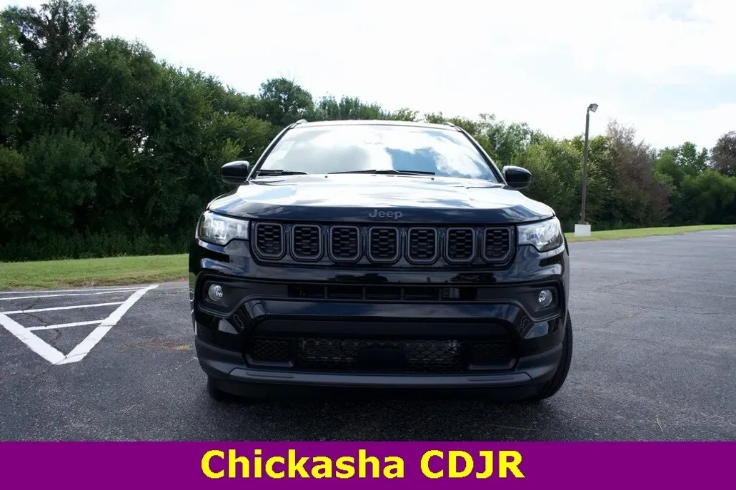 2026 Jeep Compass Latitude Altitude photo 1