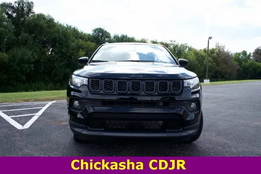 2026 Jeep Compass Latitude Altitude photo 1