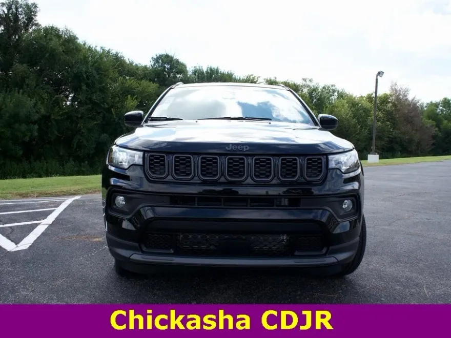 2026 Jeep Compass Latitude Altitude photo 1