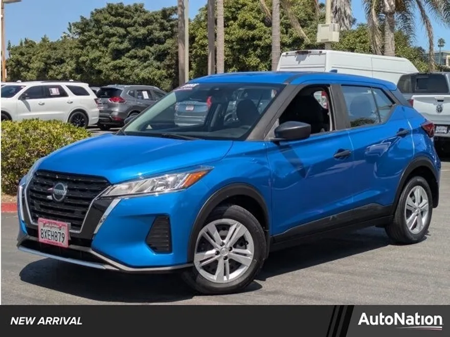 2021 Nissan Kicks S photo 1