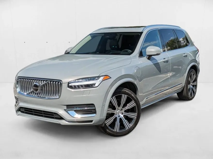 2024 Volvo XC90 Recharge T8 Ultimate photo 1