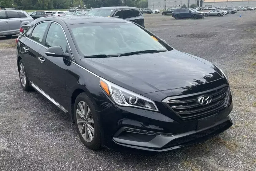 2017 Hyundai Sonata Limited photo 1