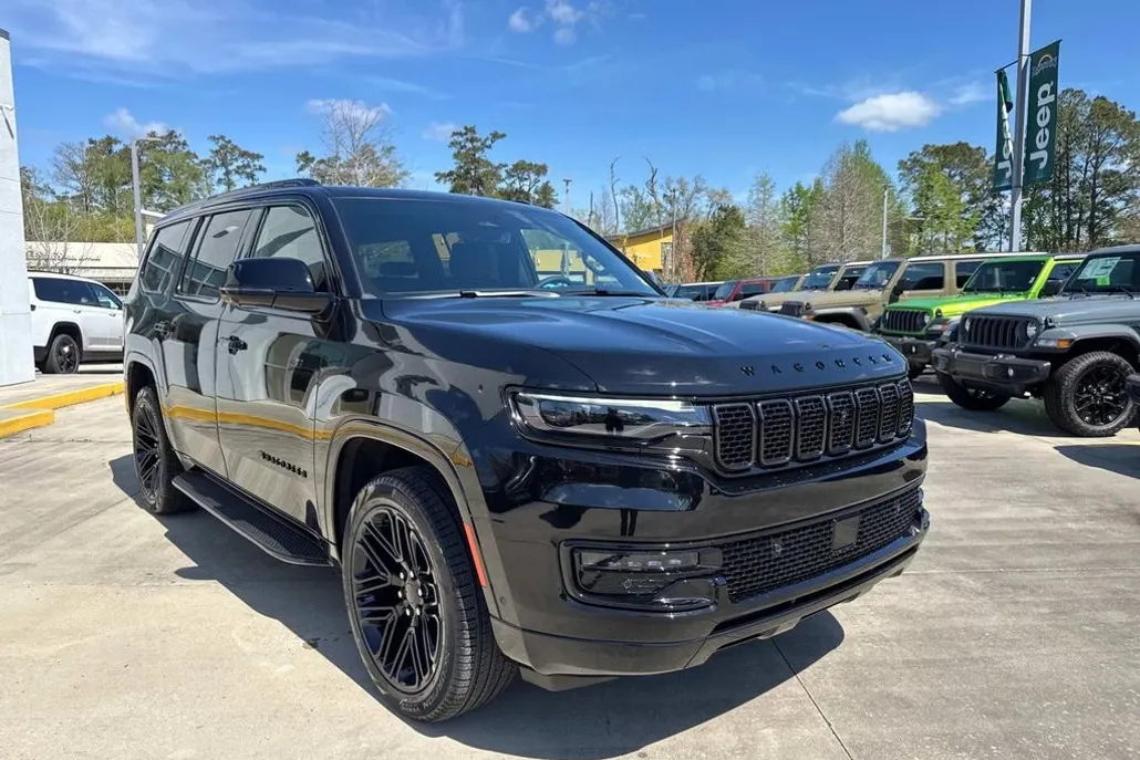 2025 Jeep Wagoneer Series II Carbide photo 1
