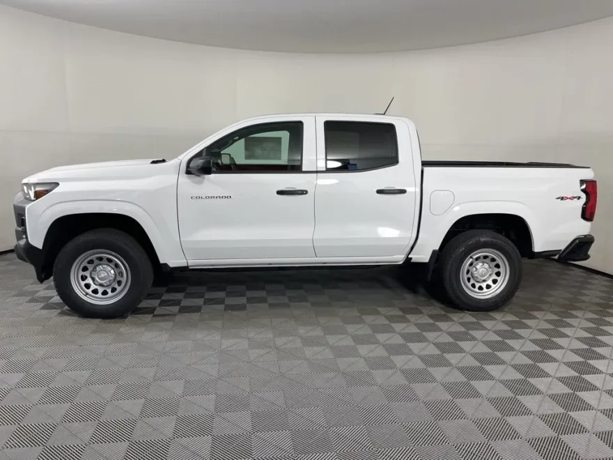 2026 Chevrolet Colorado Work Truck photo 1