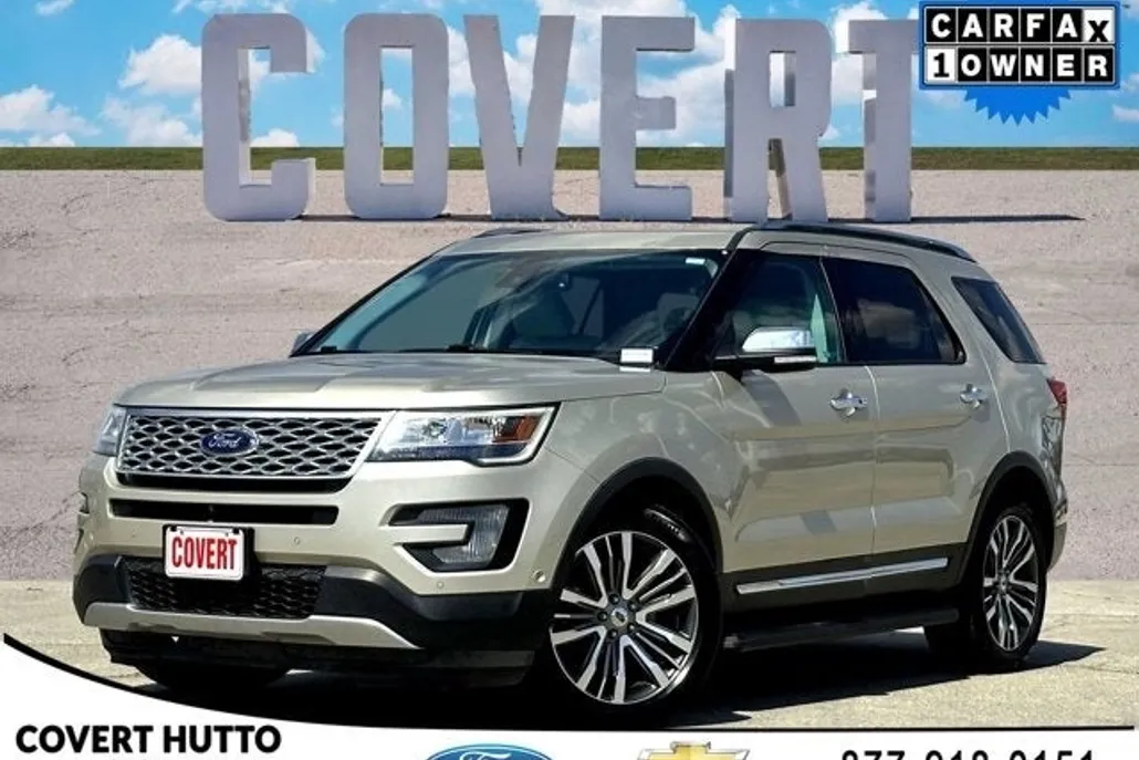 2017 Ford Explorer Platinum photo 1
