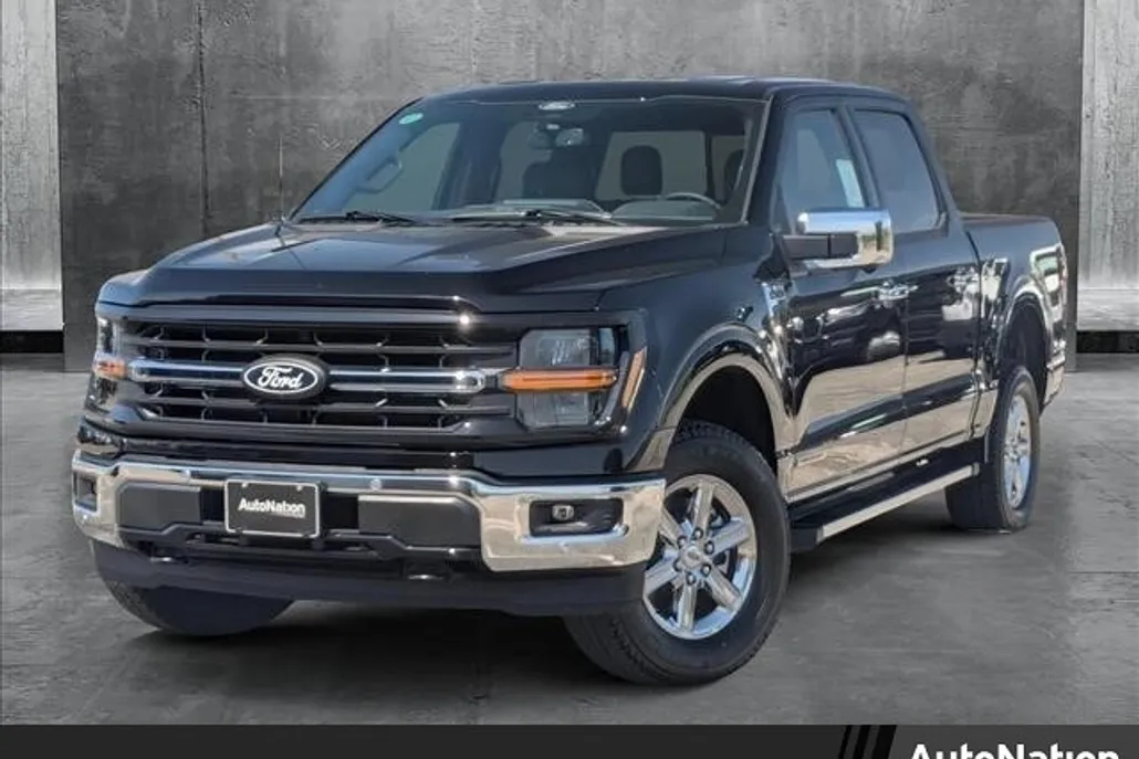 2025 Ford F-150 XLT photo 1