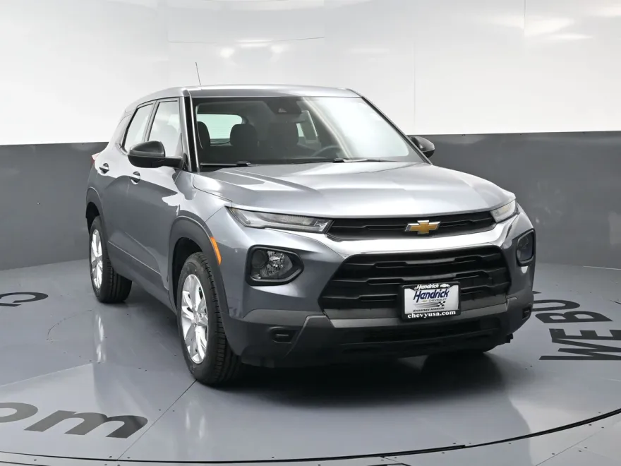 2022 Chevrolet Trailblazer LS photo 1