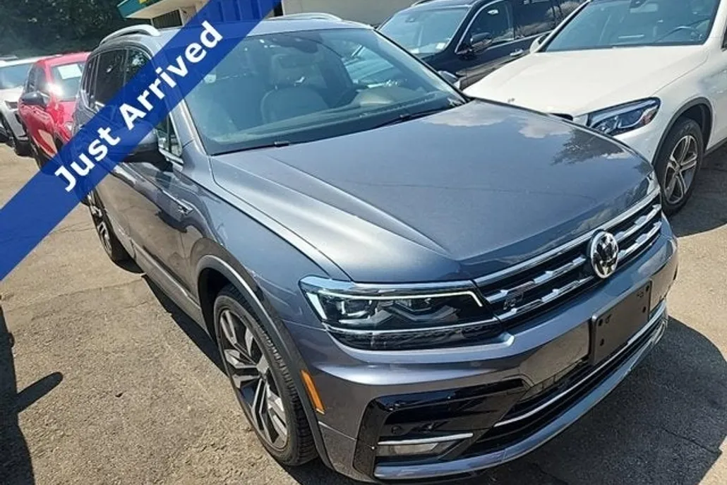2021 Volkswagen Tiguan SEL Premium R-Line photo 1