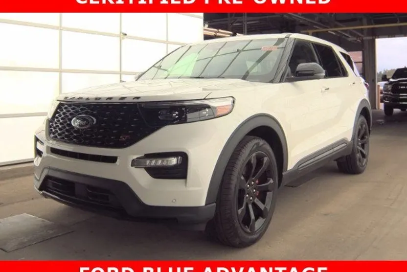 2022 Ford Explorer ST photo 1
