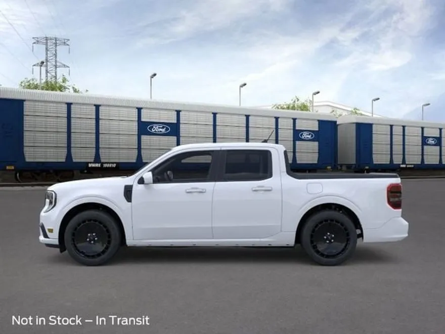 2025 Ford Maverick photo 1
