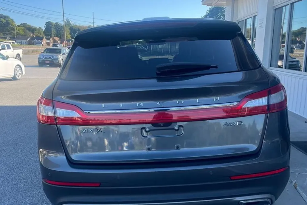 2018 Lincoln MKX Reserve photo 1