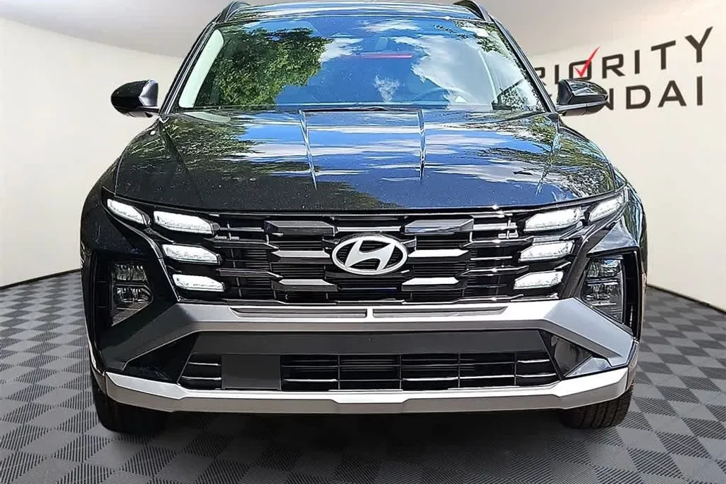 2025 Hyundai Tucson SEL photo 1