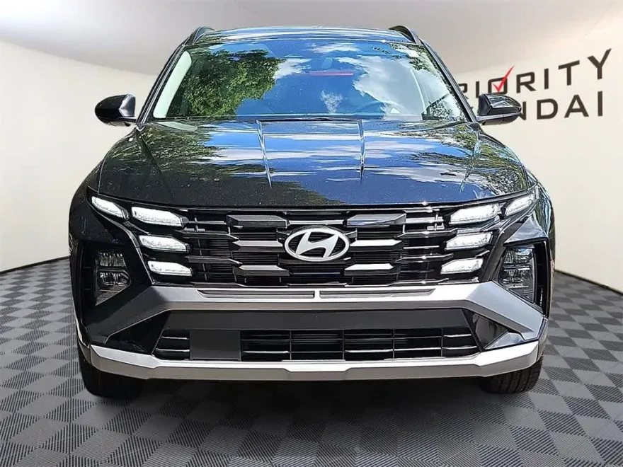 2025 Hyundai Tucson SEL photo 1