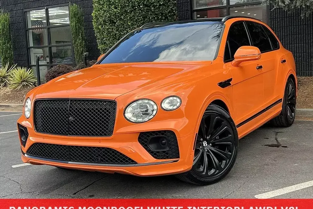 2021 Bentley Bentayga V8 photo 1