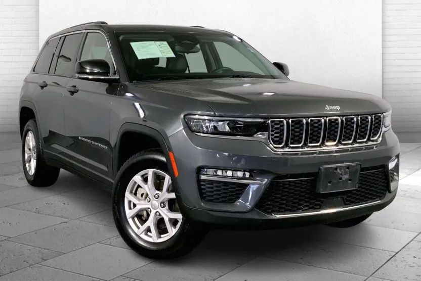 2022 Jeep Grand Cherokee Limited photo 1