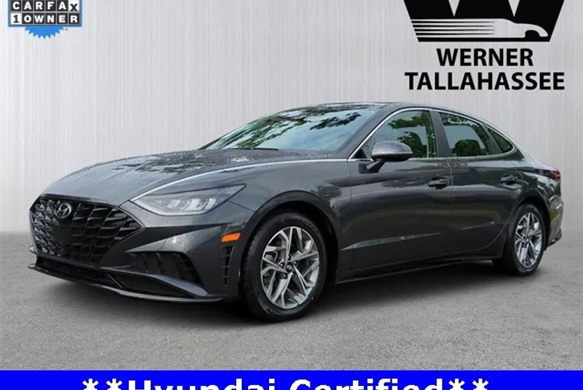 2022 Hyundai Sonata SEL photo 1
