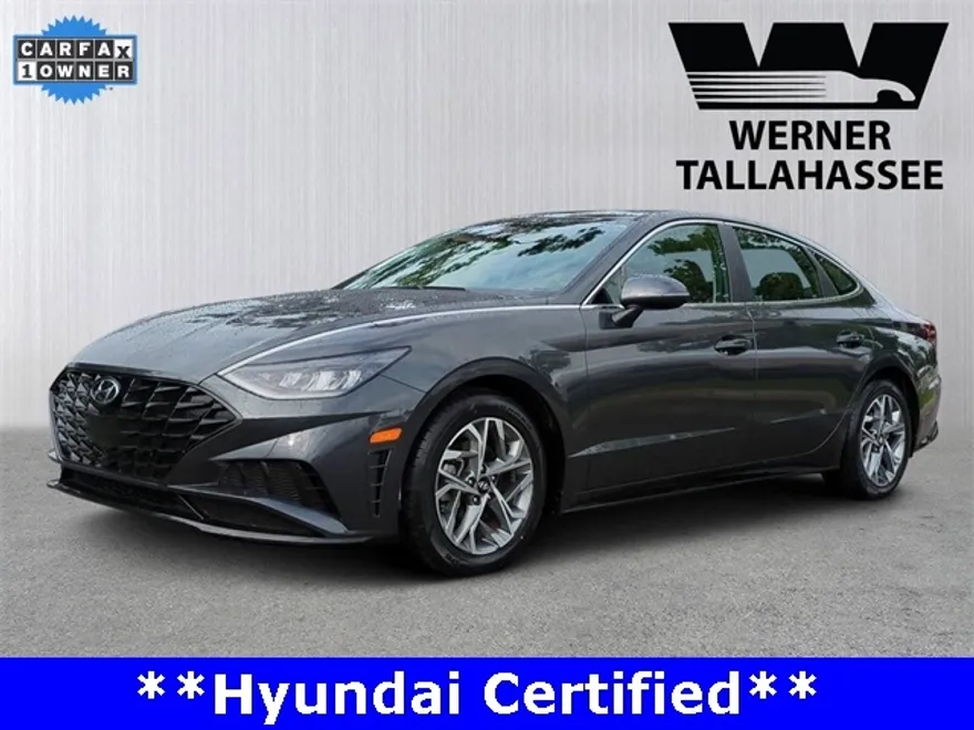 2022 Hyundai Sonata SEL photo 1