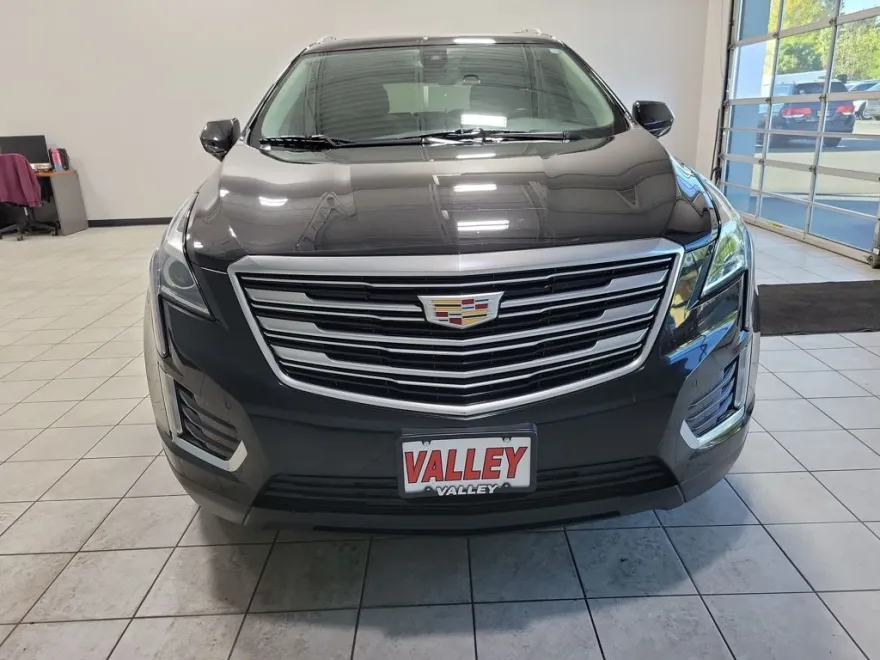 2017 Cadillac XT5 Luxury photo 1
