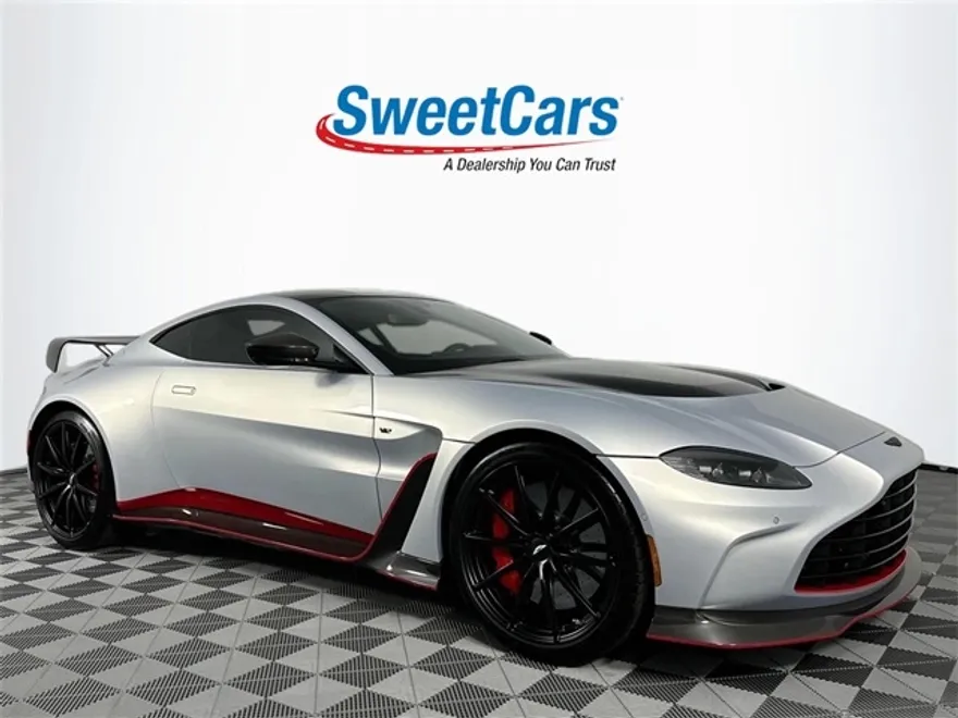 2023 Aston Martin V12 Vantage AM6 photo 1