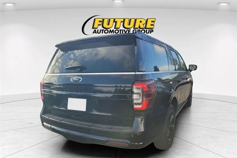 2024 Ford Expedition MAX Limited photo 1