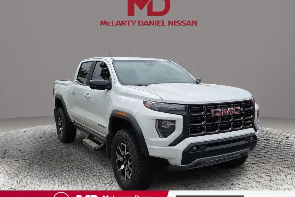 2024 Gmc Canyon AT4X photo 1