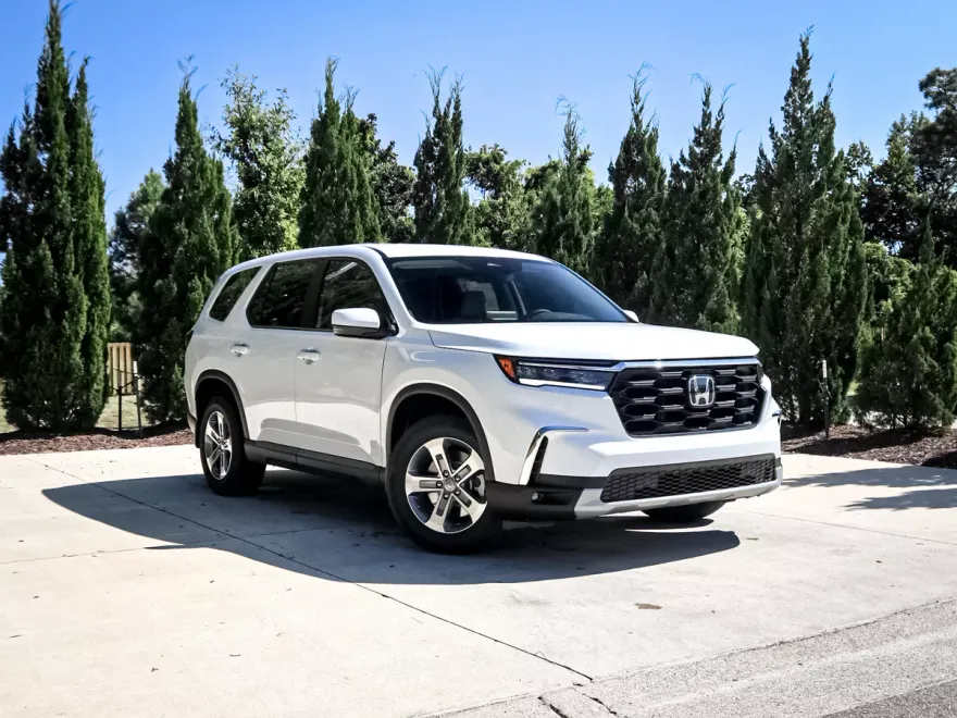 2025 Honda Pilot EX-L photo 1
